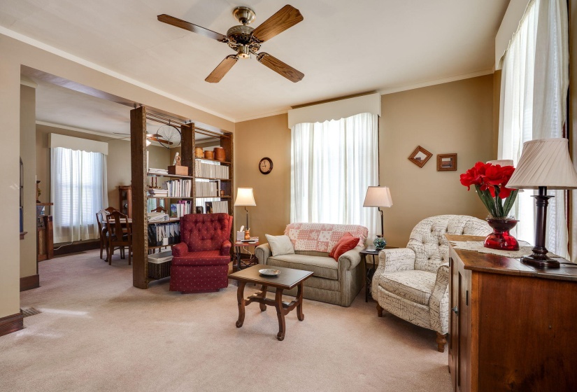 7-web-or-mls-326-w-columbus-rd