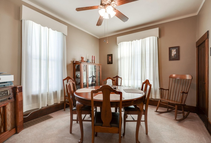 12-web-or-mls-326-w-columbus-rd