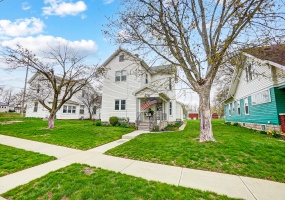 426 School Street, Bradford, Ohio 45308, 3 Bedrooms Bedrooms, ,1 BathroomBathrooms,Residential,For Sale,School,1037929