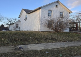 1218 Clark Street, Springfield, Ohio 45506, 3 Bedrooms Bedrooms, ,1 BathroomBathrooms,Residential,For Sale,Clark,1037934