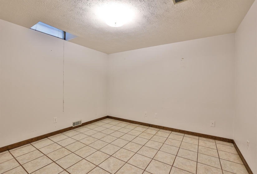 49-Bedroom-5