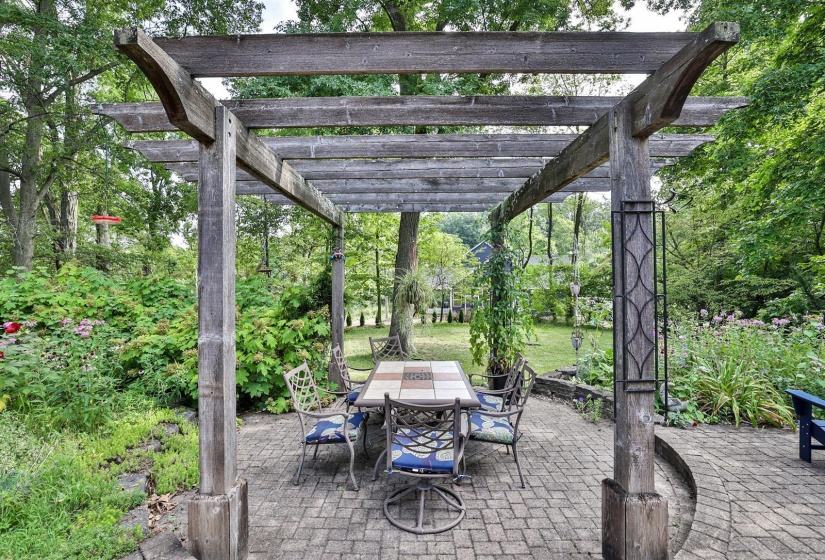 114-Gazebo