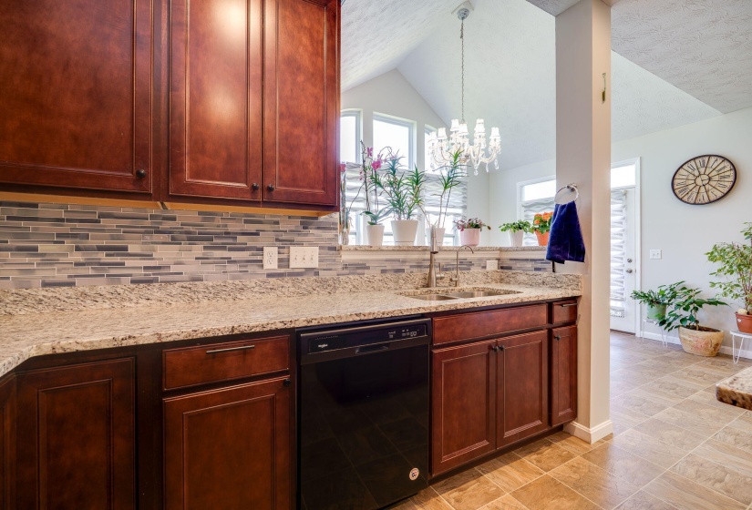 20-web-or-mls-4239-silver-oak-wy