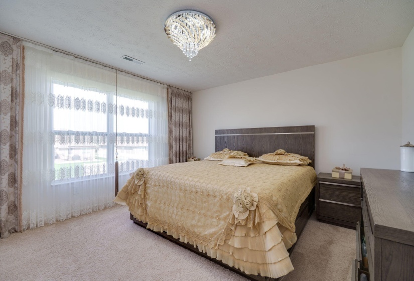 31-web-or-mls-4239-silver-oak-wy
