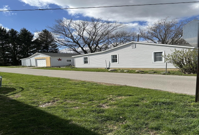 Side view with garage
