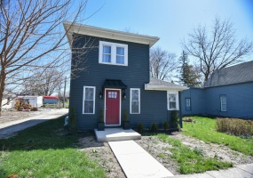 206 Pike Street, Anna, Ohio 45302, 3 Bedrooms Bedrooms, ,2 BathroomsBathrooms,Residential,For Sale,Pike,1037972