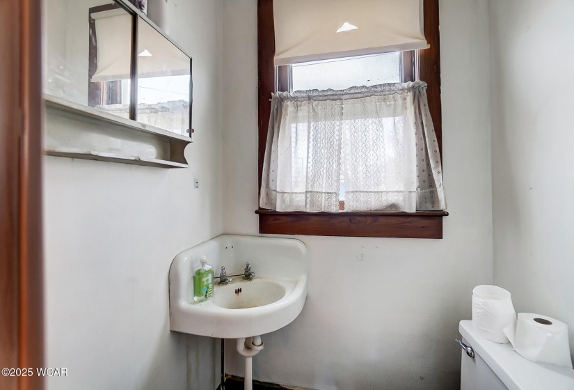 918 Glenn Street, Van Wert, Ohio, 2 Bedrooms Bedrooms, ,1 BathroomBathrooms,Residential,For Sale,Glenn,306694