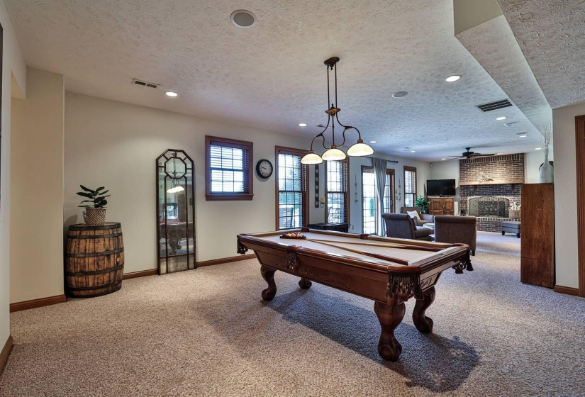 032-Recreation-Room