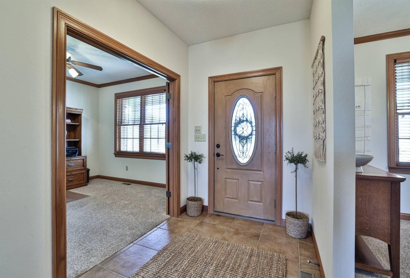 006-Foyer-2