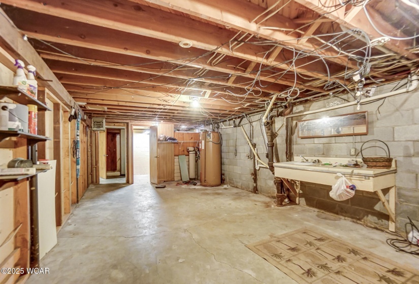 409 Elm Street, Bluffton, Ohio, 3 Bedrooms Bedrooms, ,1 BathroomBathrooms,Residential,For Sale,Elm,306504