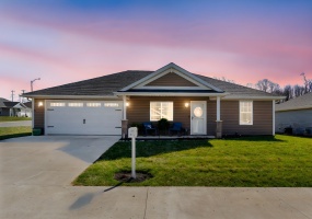 1501 Eagle Street, Bellefontaine, Ohio 43311, 2 Bedrooms Bedrooms, ,2 BathroomsBathrooms,Residential,For Sale,Eagle,1037756