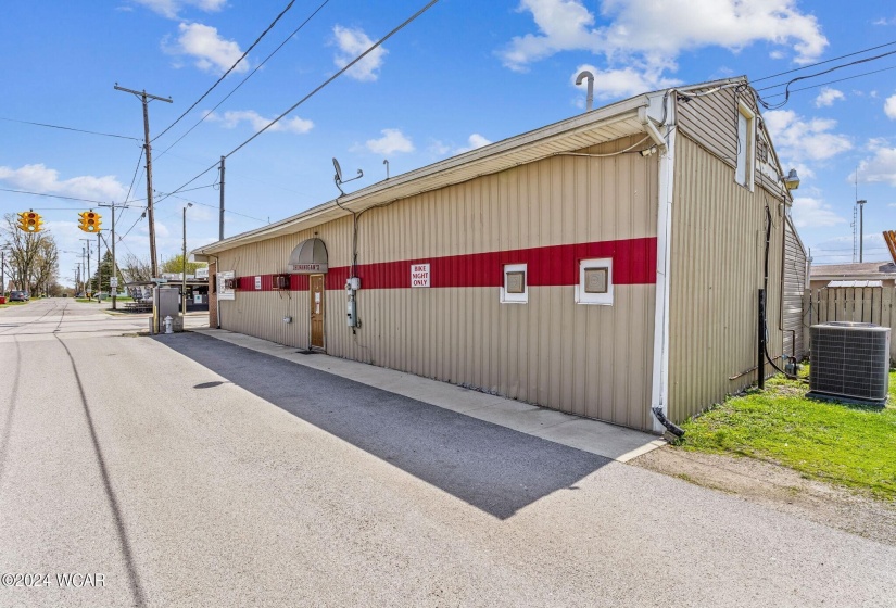 297 Main Street, Dunkirk, Ohio, ,Commercial Sale,For Sale,Main,303732