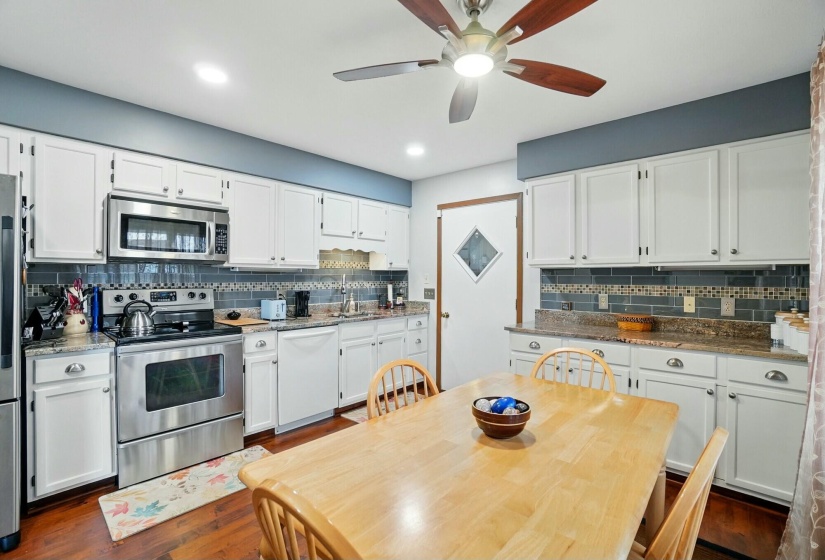 1143 Armsgate Road
