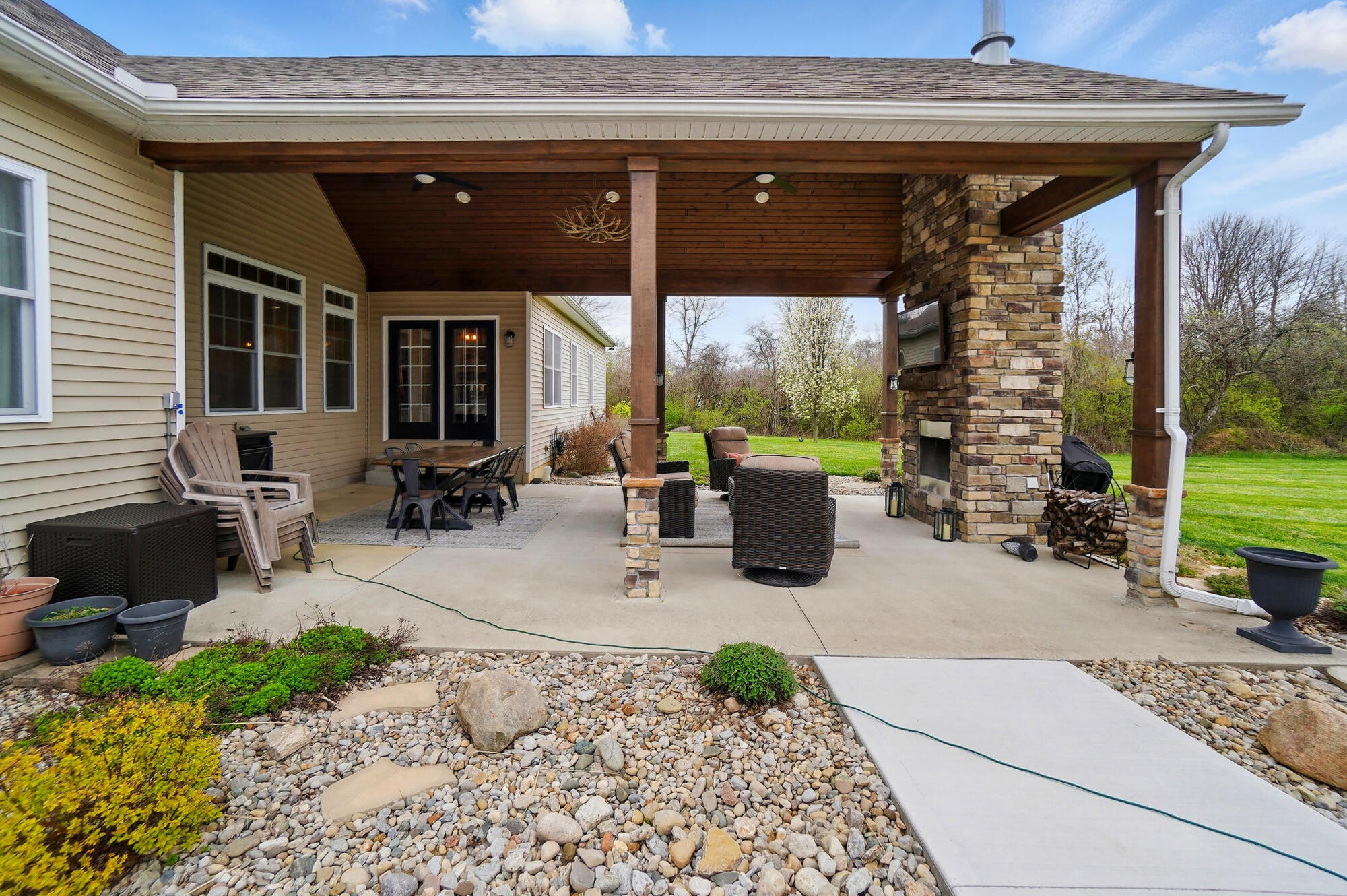 4655 Alcony Conov Road, Conover, Ohio 45317