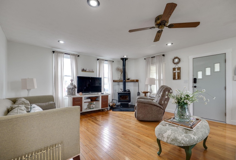 10-web-or-mls-4623-springfield-xenia-rd