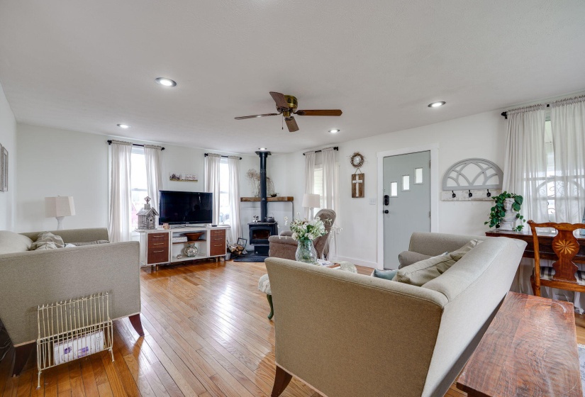 15-web-or-mls-4623-springfield-xenia-rd
