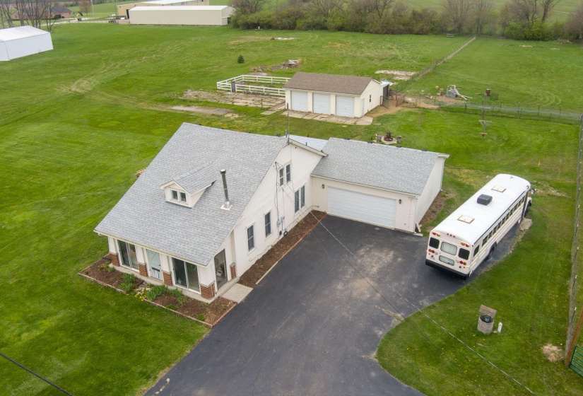 2-web-or-mls-4623-springfield-xenia-rd
