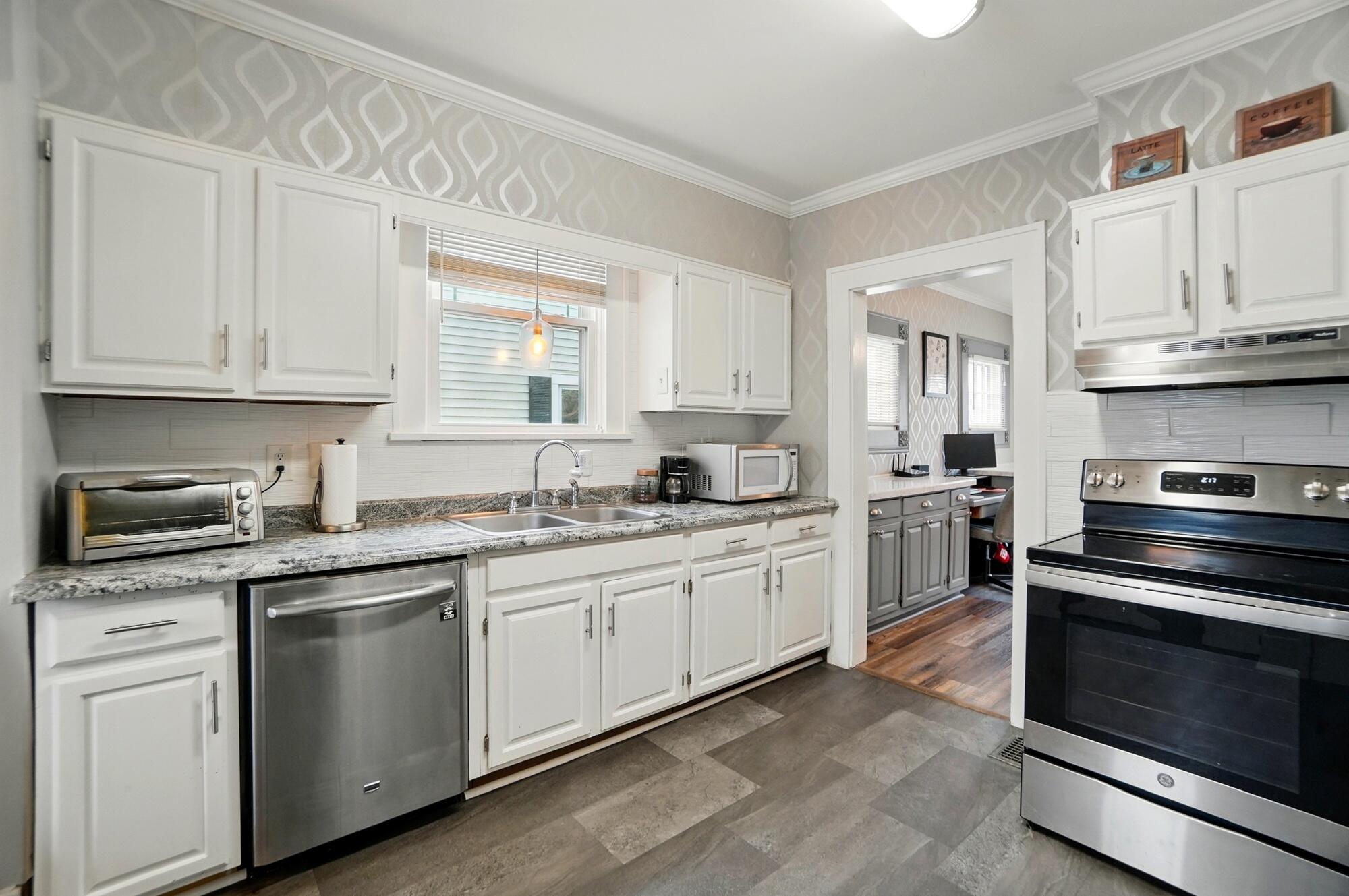 114 Roosevelt Drive, Springfield, Ohio 45504
