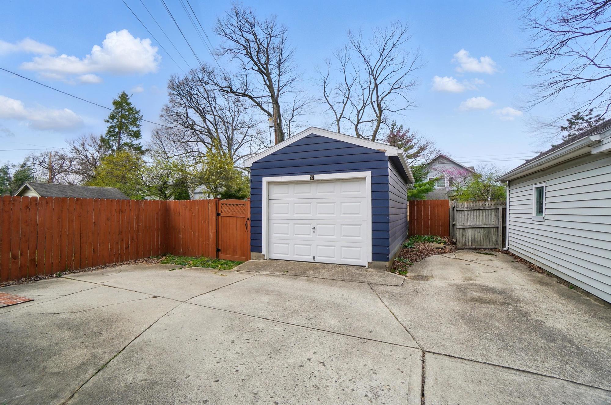 114 Roosevelt Drive, Springfield, Ohio 45504