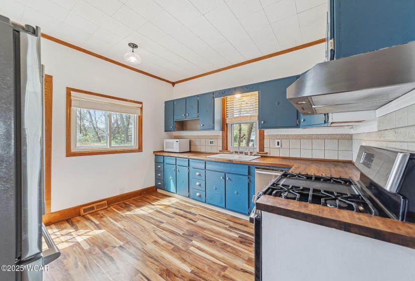 442 Cherry Street, Bluffton, Ohio, 4 Bedrooms Bedrooms, ,1 BathroomBathrooms,Residential,For Sale,Cherry,306779
