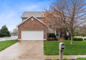 2638 Huntington Drive, Troy, Ohio 45373, 3 Bedrooms Bedrooms, ,2 BathroomsBathrooms,Residential,For Sale,Huntington,1038117