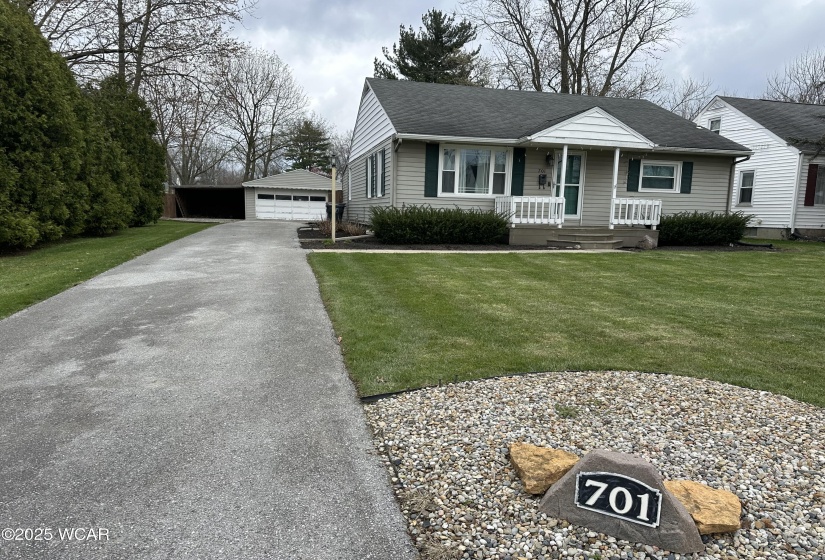 701 Nixon Avenue, Lima, Ohio, 2 Bedrooms Bedrooms, ,1 BathroomBathrooms,Residential,For Sale,Nixon,306801
