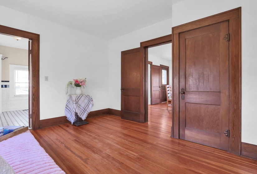 17-web-or-mls-170-n-madison-rd