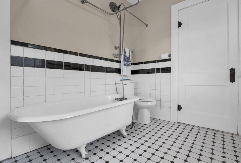 19-web-or-mls-170-n-madison-rd