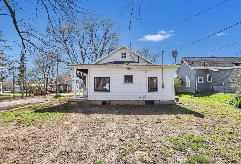 25-web-or-mls-170-n-madison-rd