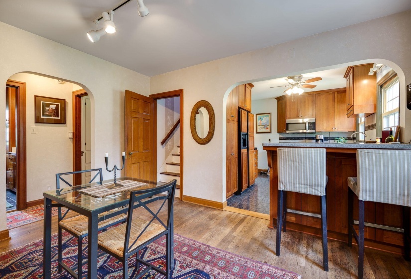 15-web-or-mls-6825-peters-pike