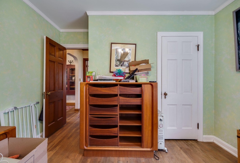 27-web-or-mls-6825-peters-pike
