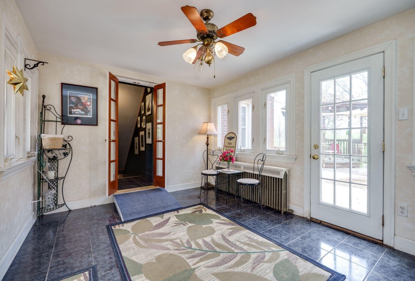 40-web-or-mls-6825-peters-pike
