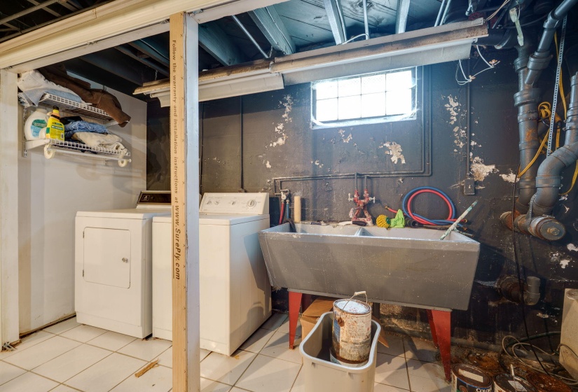 47-web-or-mls-6825-peters-pike