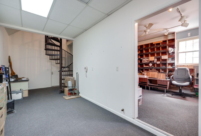 51-web-or-mls-6825-peters-pike
