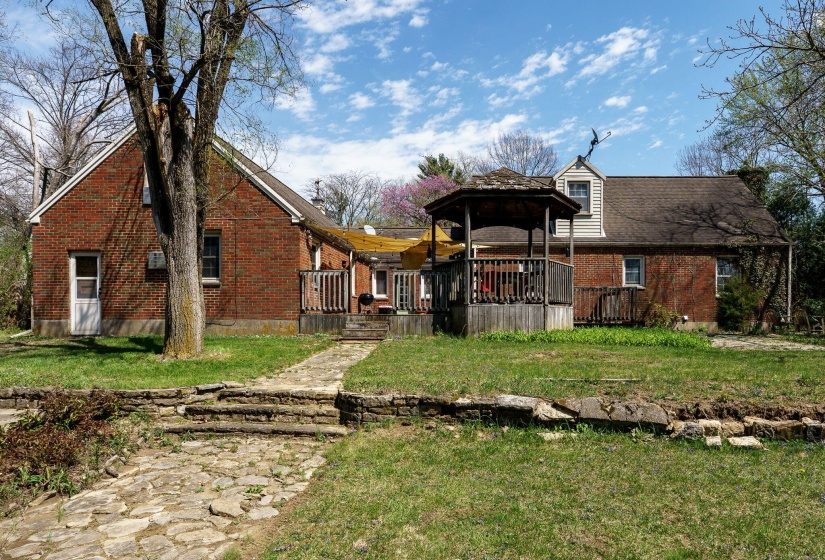 74-web-or-mls-6825-peters-pike