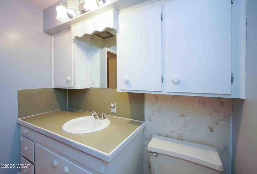 243 Esther Lane, Findlay, Ohio, 3 Bedrooms Bedrooms, ,2 BathroomsBathrooms,Residential,For Sale,Esther,306810