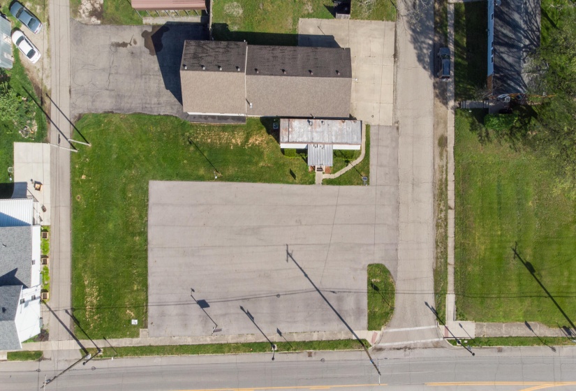Corner Lot location