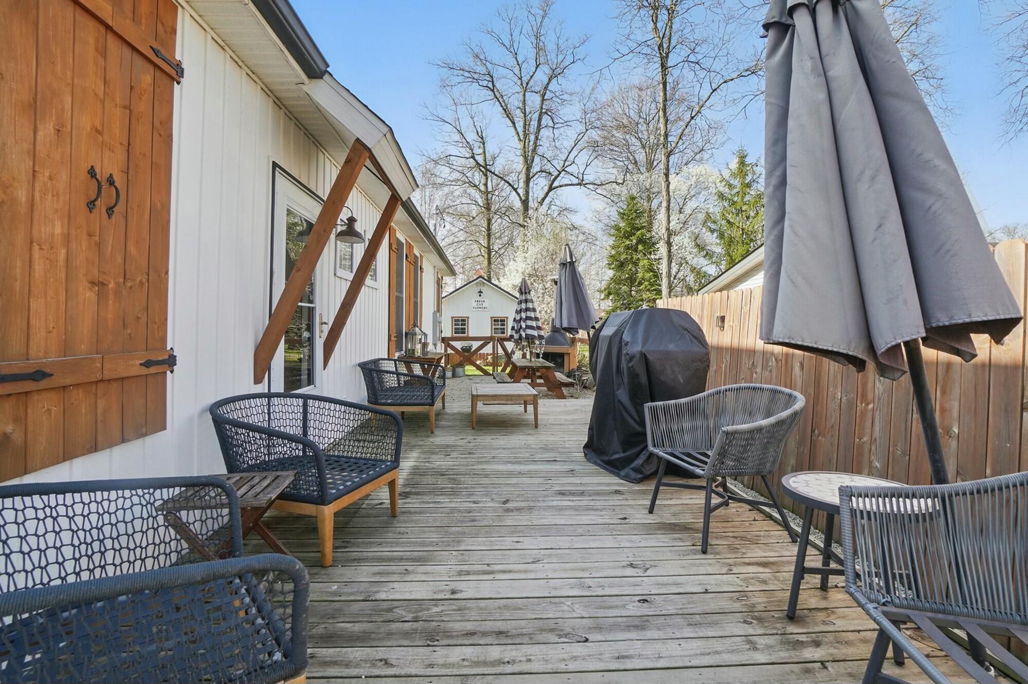 9436 Cottonwood Drive, Huntsville, Ohio 43324