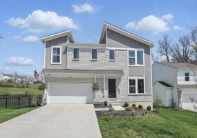 1195 Elloway Place, Fairborn, Ohio 45324, 5 Bedrooms Bedrooms, ,3 BathroomsBathrooms,Residential,For Sale,Elloway,1038175