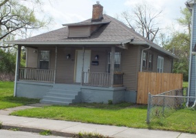 705 Clement Avenue, Dayton, Ohio 45417, 2 Bedrooms Bedrooms, ,1 BathroomBathrooms,Residential,For Sale,Clement,1038185