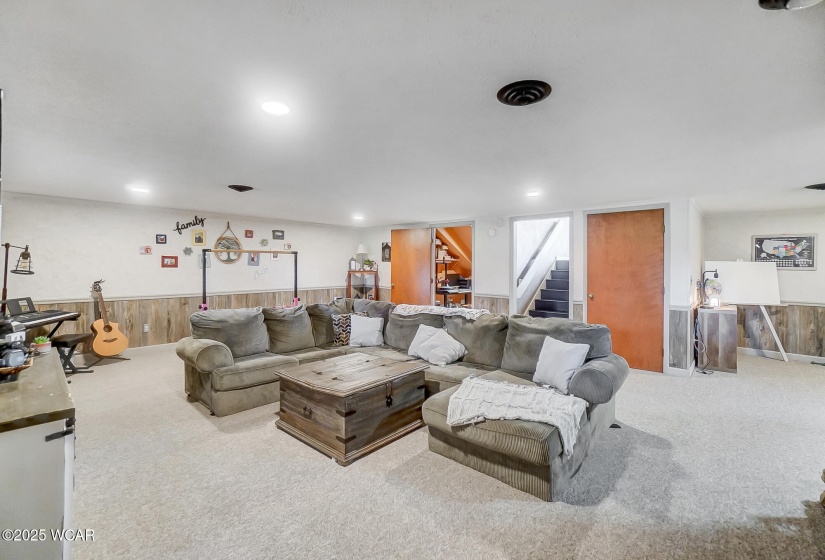 613 Canyon Drive, Lima, Ohio, 5 Bedrooms Bedrooms, ,3 BathroomsBathrooms,Residential,For Sale,Canyon,306556