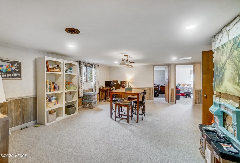 613 Canyon Drive, Lima, Ohio, 5 Bedrooms Bedrooms, ,3 BathroomsBathrooms,Residential,For Sale,Canyon,306556