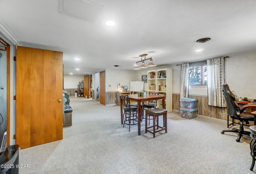 613 Canyon Drive, Lima, Ohio, 5 Bedrooms Bedrooms, ,3 BathroomsBathrooms,Residential,For Sale,Canyon,306556