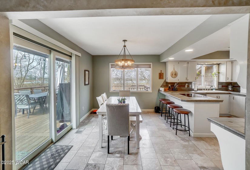613 Canyon Drive, Lima, Ohio, 5 Bedrooms Bedrooms, ,3 BathroomsBathrooms,Residential,For Sale,Canyon,306556