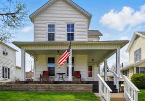 624 Cottage Avenue, Piqua, Ohio 45356, 4 Bedrooms Bedrooms, ,2 BathroomsBathrooms,Residential,For Sale,Cottage,1038192