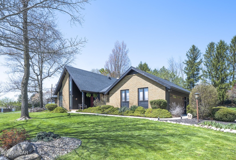 1321 Dakota Road, Bellefontaine, Ohio, 3 Bedrooms Bedrooms, ,2 BathroomsBathrooms,Residential,For Sale,Dakota,306787