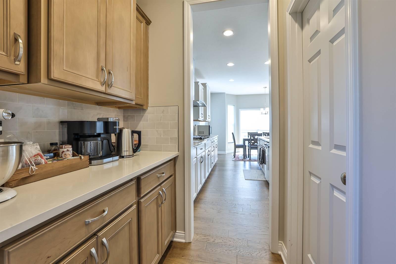 684 Newton Drive, Beavercreek, Ohio 45434
