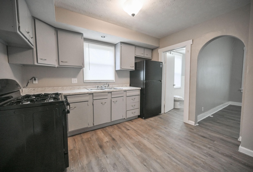 20250421-412 Dayton Ave-0013