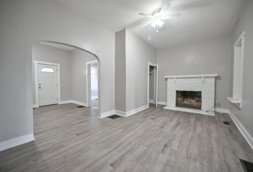 20250421-412 Dayton Ave-0014