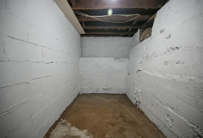 20250421-412 Dayton Ave-0021